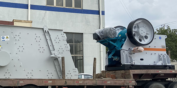 【發(fā)貨現(xiàn)場】秋日發(fā)貨忙！上海東蒙設(shè)備發(fā)貨ing！助力客戶建筑垃圾資源再生項目